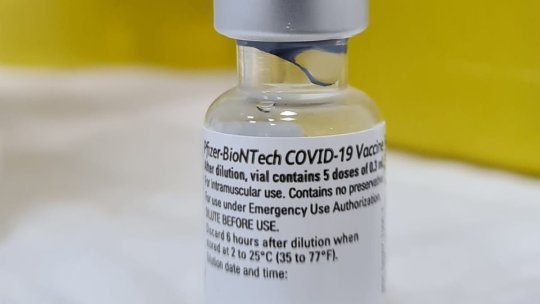 Aproape 82.000 de doze de vaccin de la Pfizer vor fi aduse la Centrul Regional de la Brașov