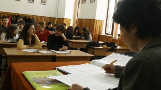 Ce spun elevii brașoveni despre viitorul feedback pentru activitatea dascălilor (AUDIO)