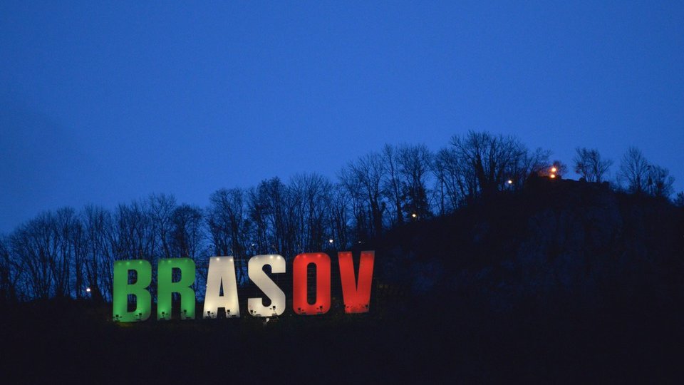 BRAȘOV-ul, luminat în culorile drapelului italian, de Ziua Nțională a Italiei