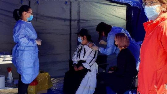 Mai multe centre de vaccinare din județ vor fi închise din cauza interesului tot mai scăzut al populației pentru imunizare