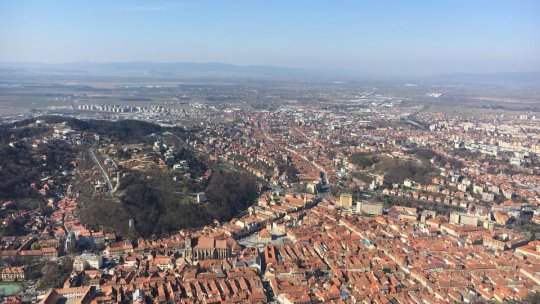 Regulamentul de publicitate, afişaj şi reclamă în municipiu, în dezbatere publică. Panouri speciale destinate afişelor pentru evenimente