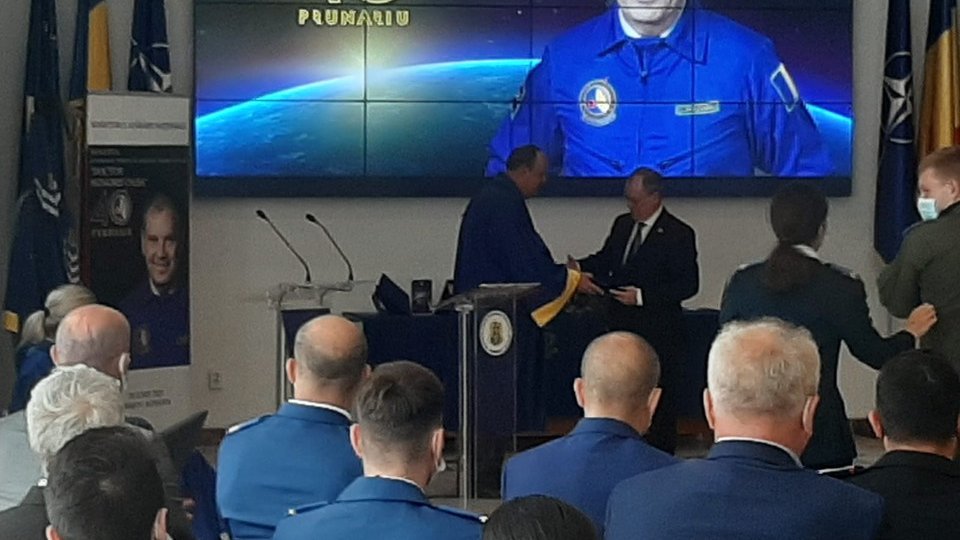 Dumitru Prunariu primește astăzi titlul de Doctor Honoris Causa al Academiei Forțelor Aeriene "Henri Coandă"