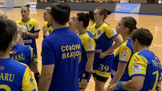 Echipa de handbal feminin Corona Brașov, pregătită pentru barajul de promovare în Liga Națională