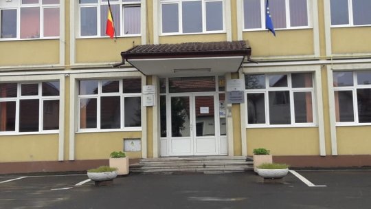 70 de brașoveni vor fi reprezentanții primarului în Consiliile de Administrație ale școlilor (AUDIO)