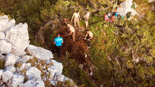 Risc de incendiu în Parcul Național Piatra Craiului din cauza unor turiști neglijenți