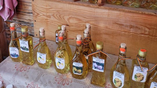 BRAȘOV. Pălinca de banane din Carpații Meridionali i-ar putea aduce un dosar penal