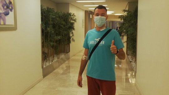 Un tânăr jurnalist constănțean, diagnosticat cu o boală cruntă, tată a doi copii, are nevoie de ajutorul nostru