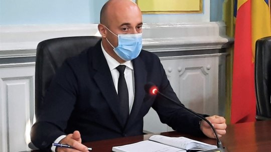 Prefectul Cătălin Văsii: "Părinții și profesorii să discute cu elevii despre cum se pot proteja de infecția cu noul coronavirus"