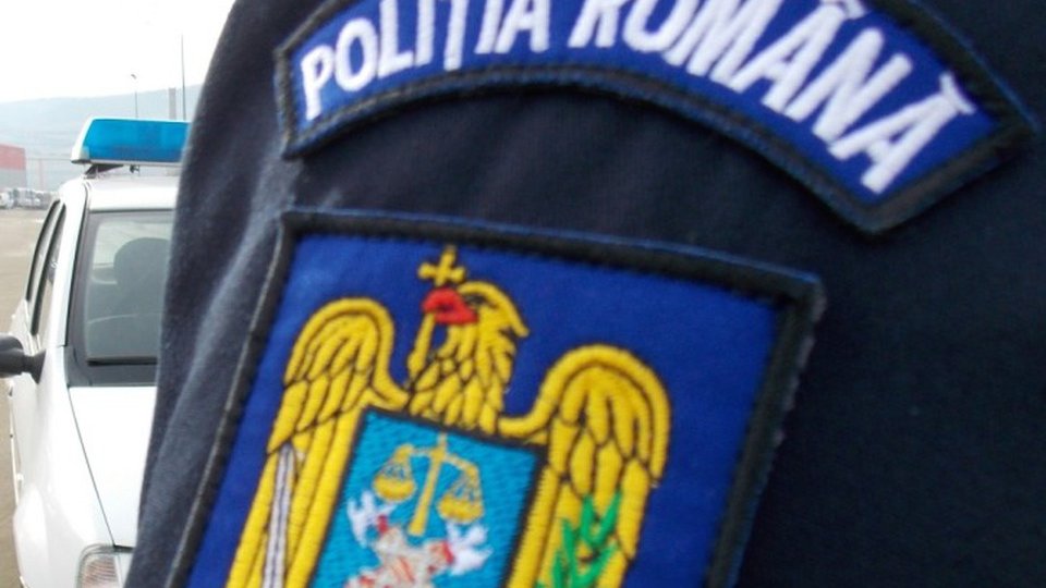 Angajări în poliție, din sursă externă