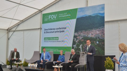 BRAȘOV. Soluții de mobilitate și transport alternativ prezentate la Conferința Internațională de Politici Publice de Mediu