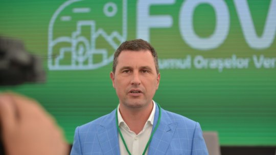 BRAȘOV. Prin puterea exemplui, ministrul Mediului încurajează românii să se orienteze către mașinile electrice