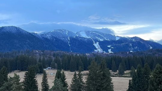 Turiști puțini pentru petrecerea de Crăciun pe rit vechi, în Poiana Brașov