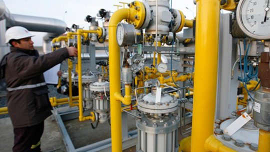 Plafonarea şi compensarea facturilor la energie, soluții pe termen scurt, spune președintele PNL, Florin Cîţu