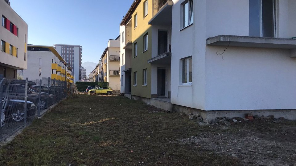 Dezvoltator din Brașov acuzat de fraudă imobiliară de două milioane de euro