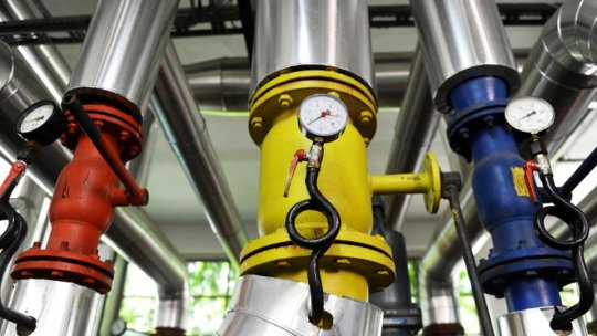 Factura pentru încălzirea școlii, de la 14.000, la aproximativ 80.000, într-o lună. Autoritățile vor să reducă unitățile școlare în sistemul centralizat