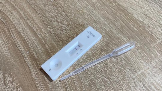 Se reia testarea anticovid în școli