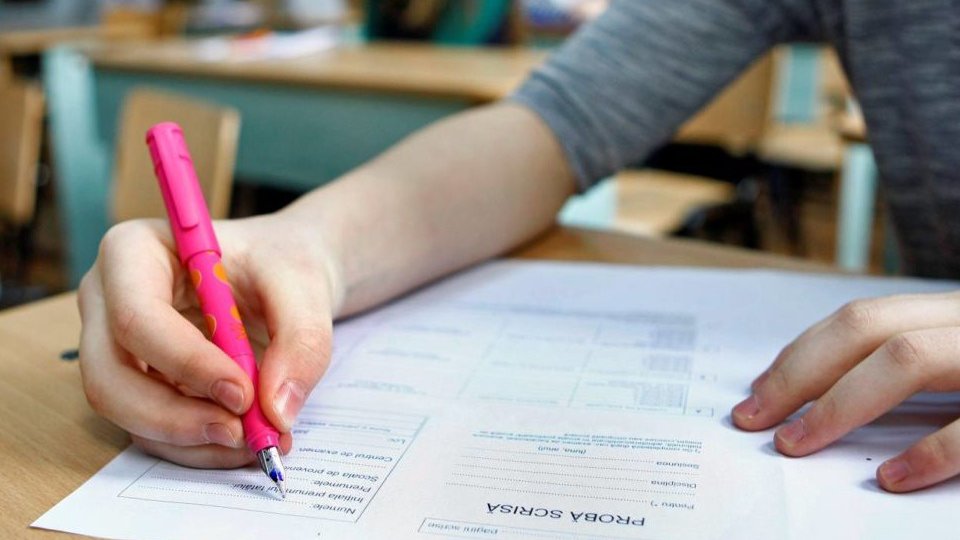 Simulările examenelor naționale vor începe de la sfârșitul lunii martie