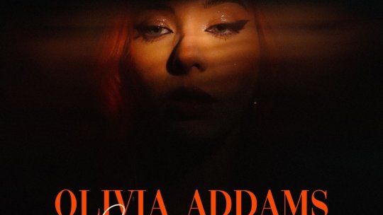 "Scrisori în minor", prima piesă în limba română a Oliviei Adams, se ascultă la Radio România Brașov FM