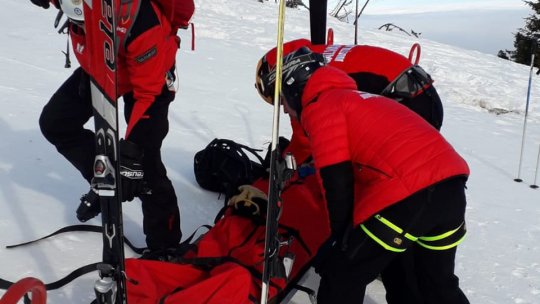10 persoane accidentate pe pârtiile din Postăvaru, sâmbătă