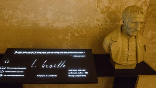 Cursuri Braille oferite gratuit de Asociația Nevăzătorilor din România