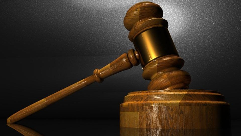 Un fost primar al comunei Jibert, trimis în judecată pentru complicitate la fraudă cu bani de la Uniunea Europeană