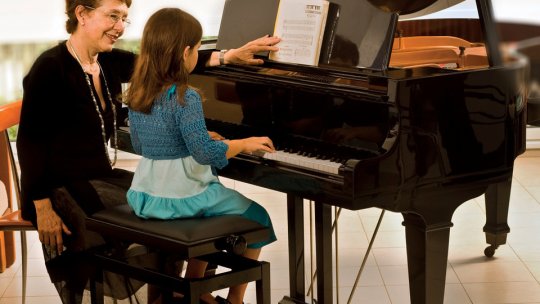 Propune un mentor pentru excelență în educație!