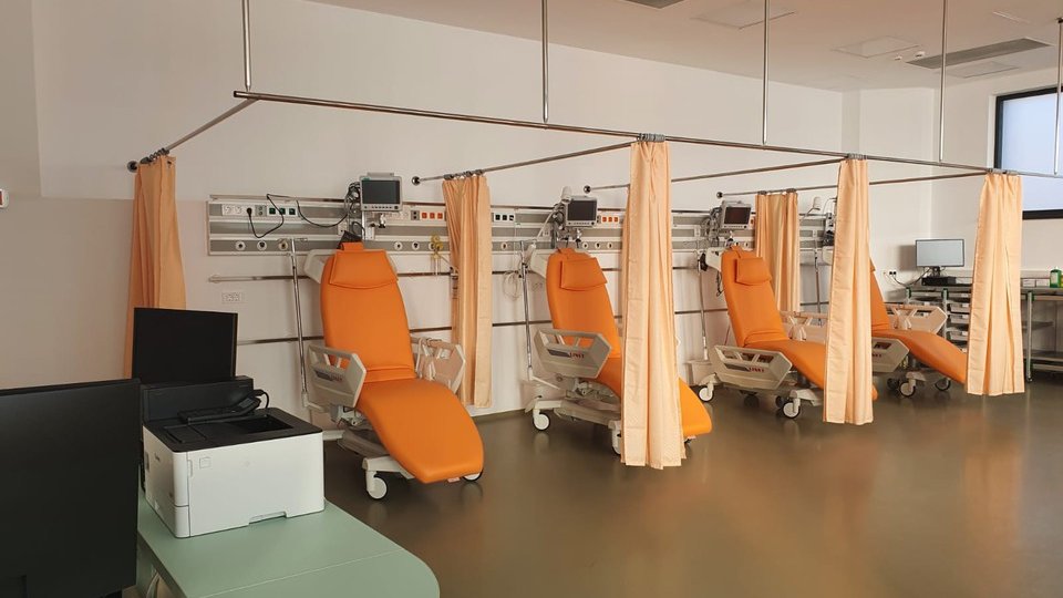 Echipamente medicale de ultimă generație pentru Spitalul Județean