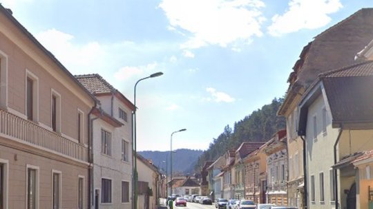 18 locuri de parcare nou-amenajate pe strada Căpitan Ilie Birț, scoase la licitație, luni