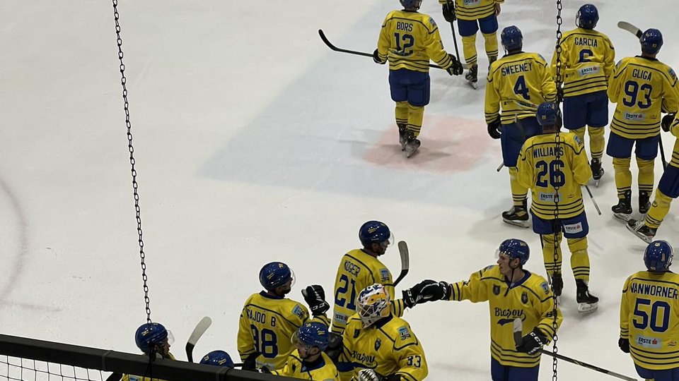 Hocheiștii Coronei au reușit a doua victorie consecutivă cu Steaua București