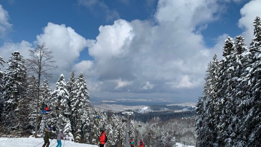 Din sezonul 2023 " 2024, Poiana Brașov va avea încă două pârtii cu nocturnă