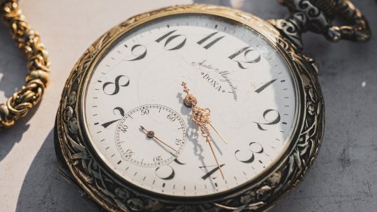 În acest weekend, România trece la ora de iarnă