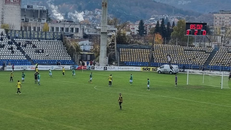 Victorie categorică