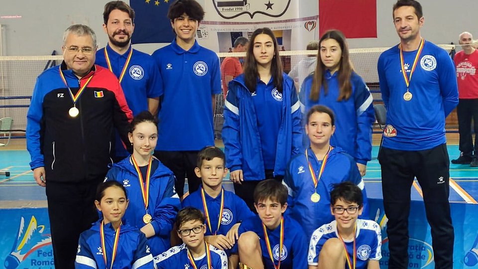 ACS Kids Tâmpa Braşov U13, noua campioană naţională la badminton pe echipe