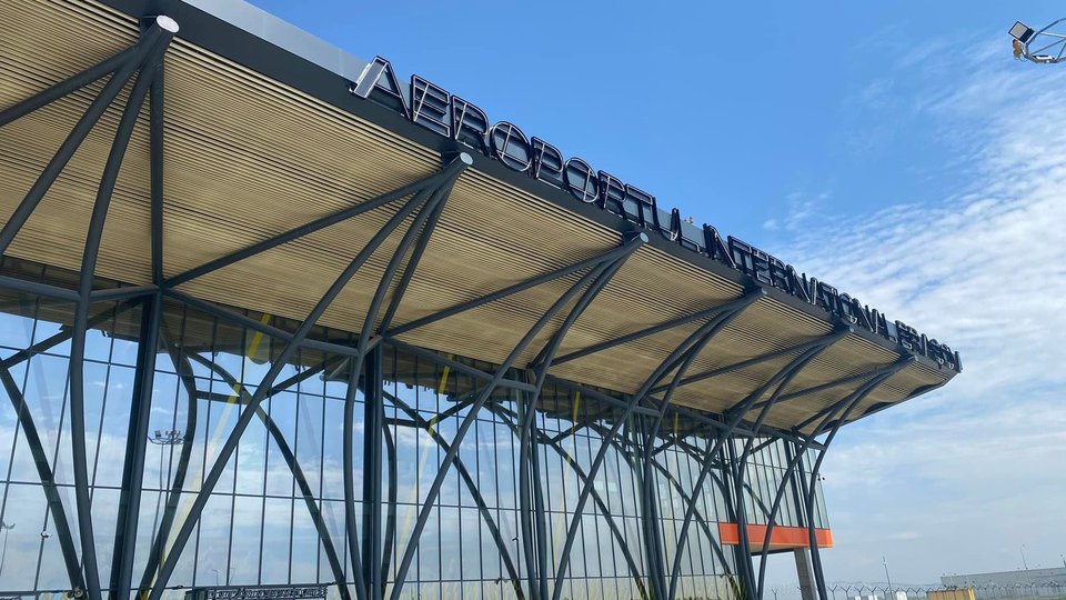 Primele posturi pentru Aeroportul de la Brașov vor fi scoase la concurs la finalul acestui an