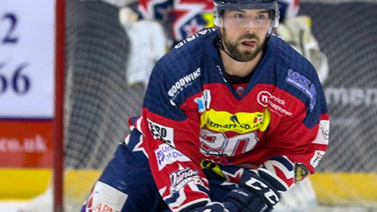 Echipa de hochei a Coronei Brașov are de astăzi un nou atacant