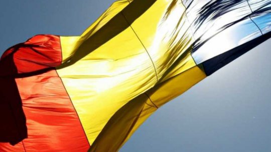 Ceremonii militare și religioase în Piața Tricolorului, în 1 Decembrie