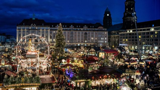 În vizită la târgurile de Crăciun, cu ocazia Zilei Naționale a României