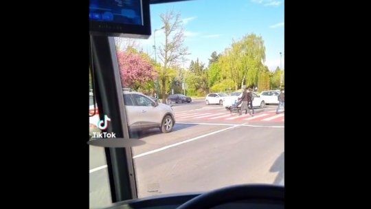 Distracție TikTok, la volanul unui autobuz RAT Brașov. Conducerea societății a început cercetarea