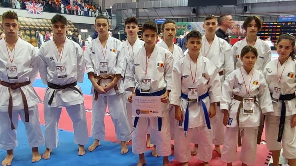 3 medalii de aur și 3 de argint pentru sportivii brașoveni ai clubului JKA România, la Campionatul European din Italia