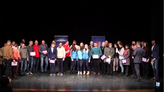 Cei mai buni sportivi brașoveni și antrenorii lor au fost premiați de către Consiliul Județean