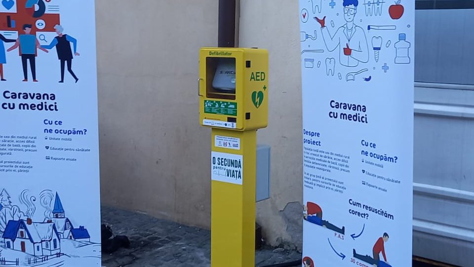 Două defibrilatoare externe automatizate în centrul orașului, la dipoziția brașovenilor