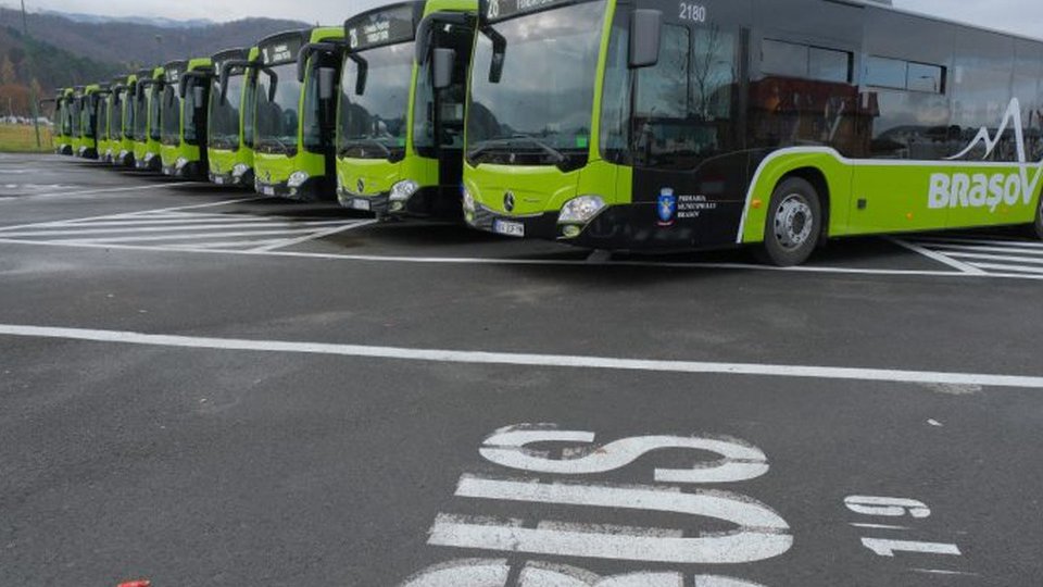 Autobuzele RAT vor circula după un program special, în zilele de sărbătoare