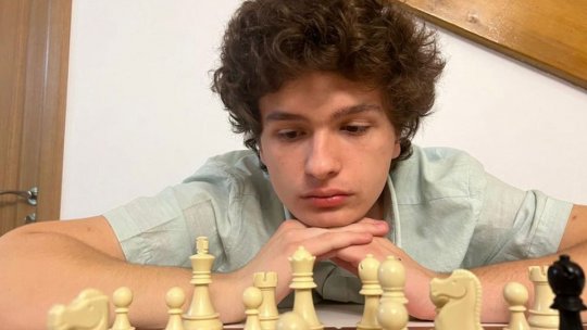 Cel mai tânăr instructor de şah din România este elev al Colegiului Naţional Grigore Moisil