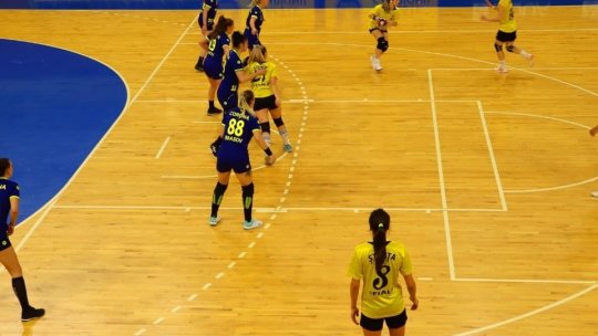 Staff-ul tehnic al echipei de handbal senioare a Coronei, sancționat pentru rezultate nesatisfăcătoare