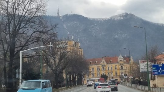 Scrumiere mobile pentru turiștii care urcă pe Tâmpa
