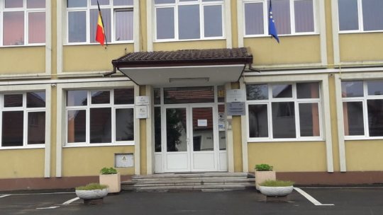 88 de candidați înscriși pentru 117 posturi de șefi de școală