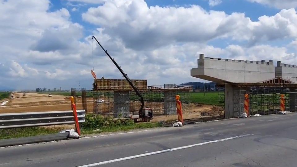 S-a cerut oficial modificarea traseului autostrăzii A13 Brașov " Bacău