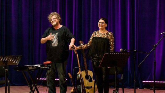 Ajutoare, muzică și poezie pentru refugiați. Branul s-a mobilizat