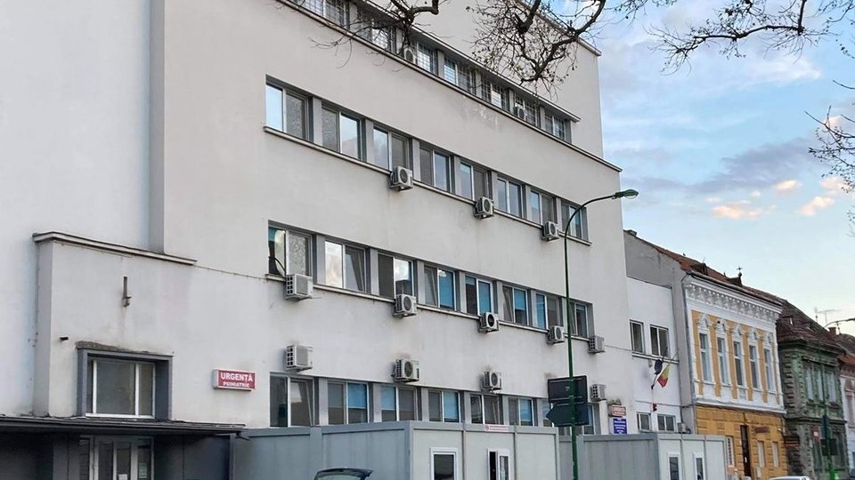 Secțiile Spitalului de Neurologie și Psihiatrie de pe str. Mihai Eminescu au fost mutate în sediul central de pe str. Prundului