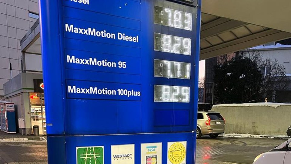 Controale la benzinării. Va fi verificat și modul în care a fost comercializat și depozitat combustibilul